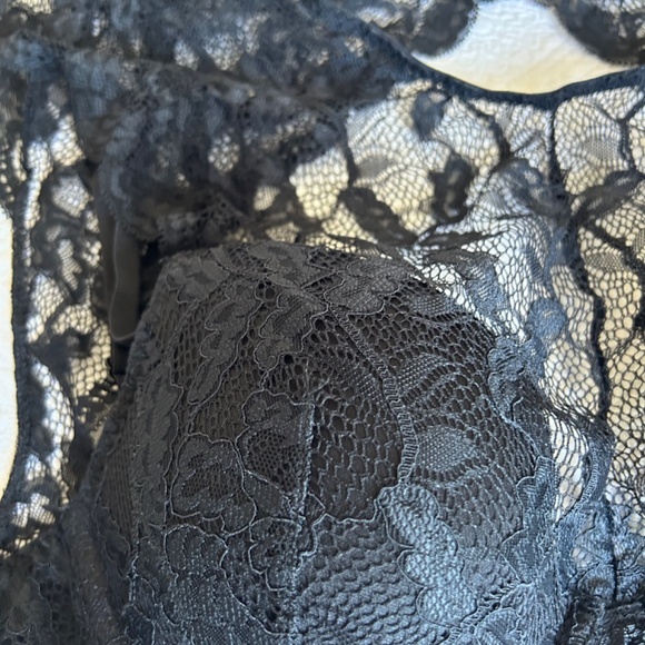 La SenZa High Neck Lace Padded Bralette Bra Top Size 34C - Picture 2 of 3